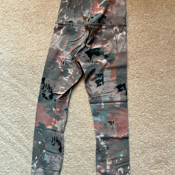 lululemon align leggings - Picture 2 of 2